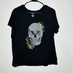 Women’s Torrid Skull Graphics Shirt
